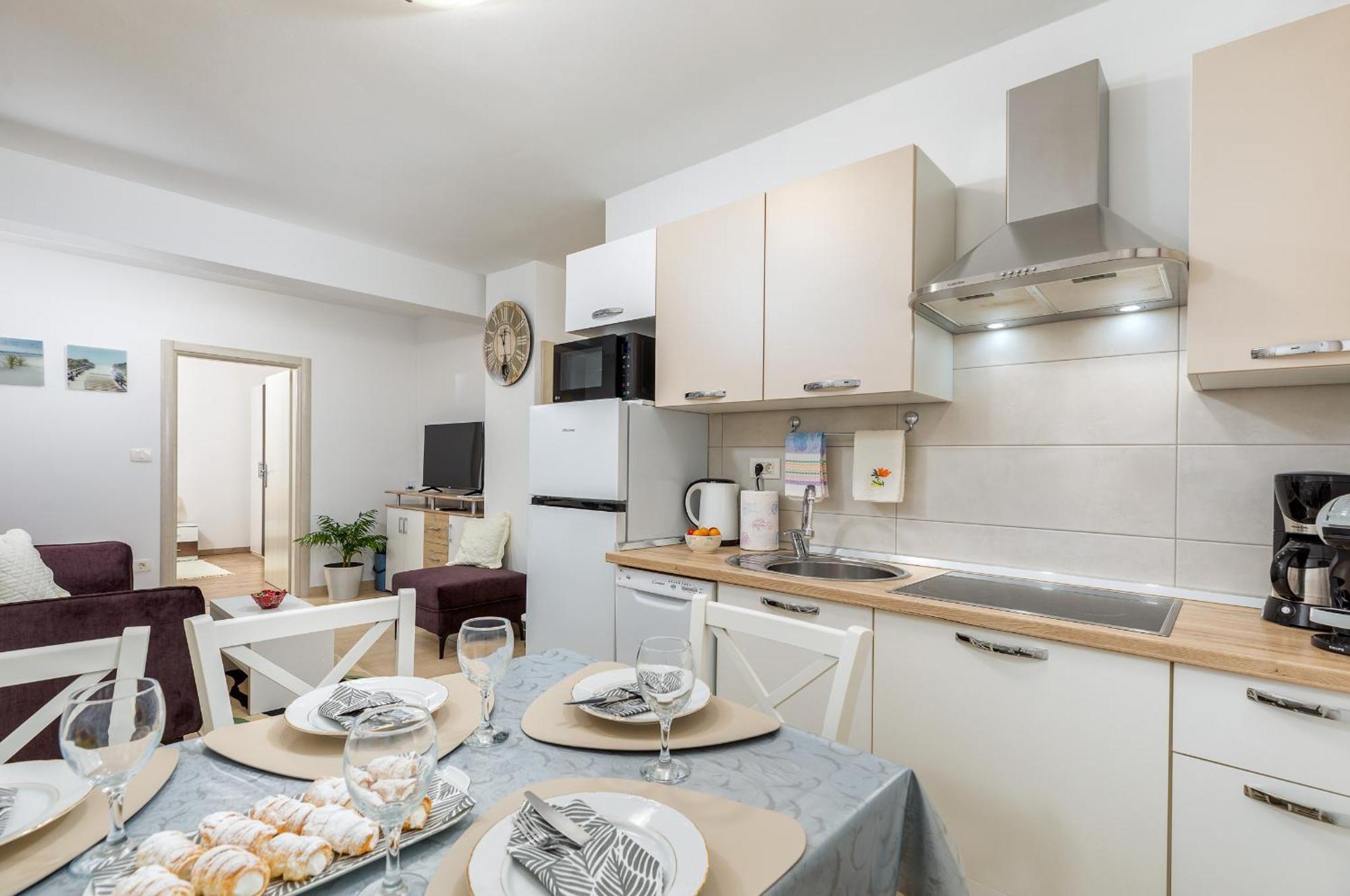 Apartman Gardenia Vinkuran Luaran gambar